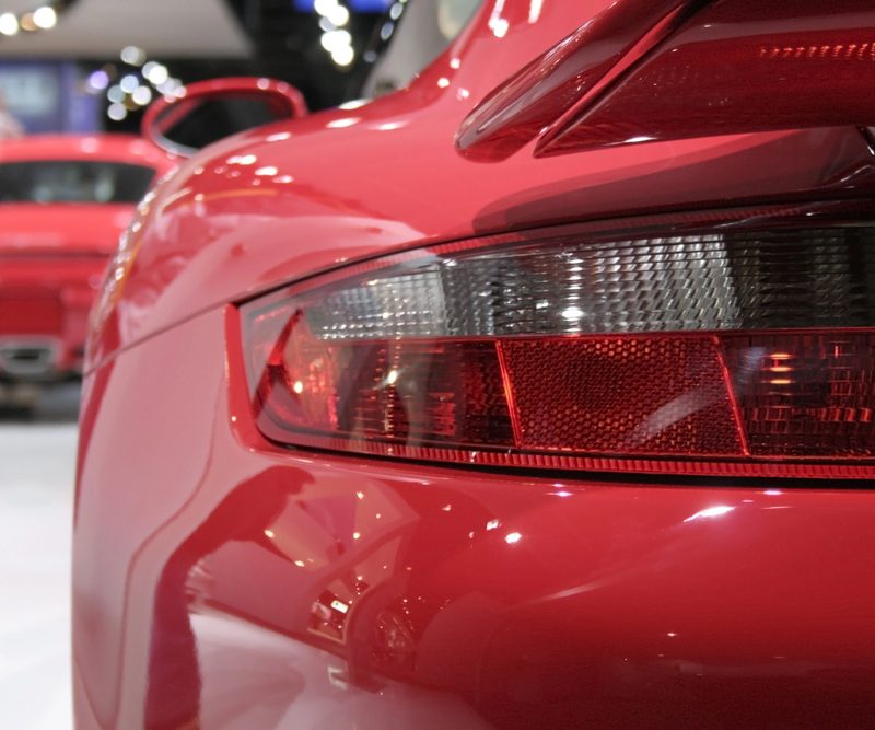 W jaki sposób odmienić stylizację auta? Pełny przewodnik dla miłośników motoryzacji